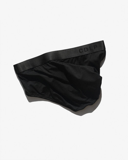 3 × Y-Brief