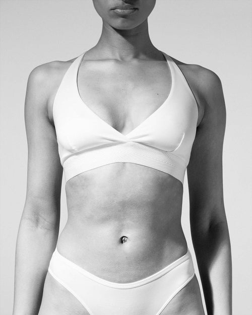 High triangular cut