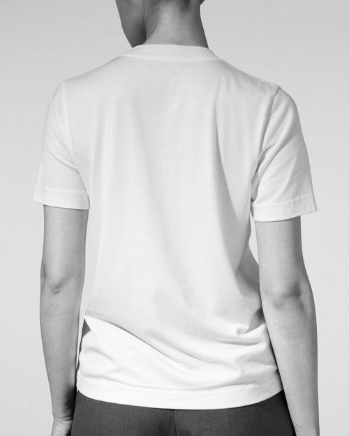 Model is 175 cm/5’9’’ and wears size S
