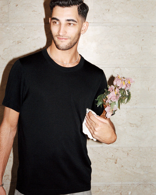 Sebastien wearing Heavyweight T-Shirt in Black